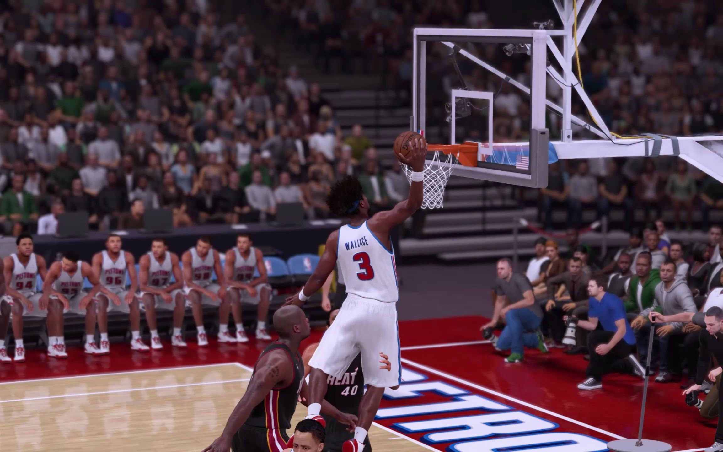 nba史上首位以落选秀身份入选名人堂的球员-本·华莱士:生命在于竞争