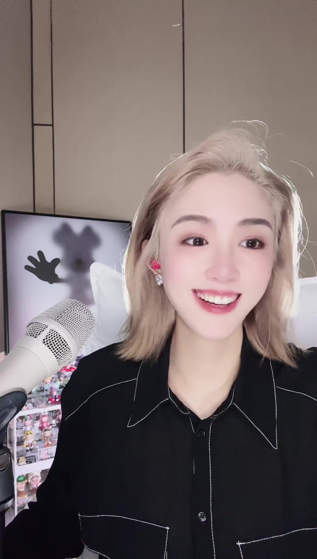 周牙牙 2023-10-18直播录像|直播回放|录播 - 你来啦?