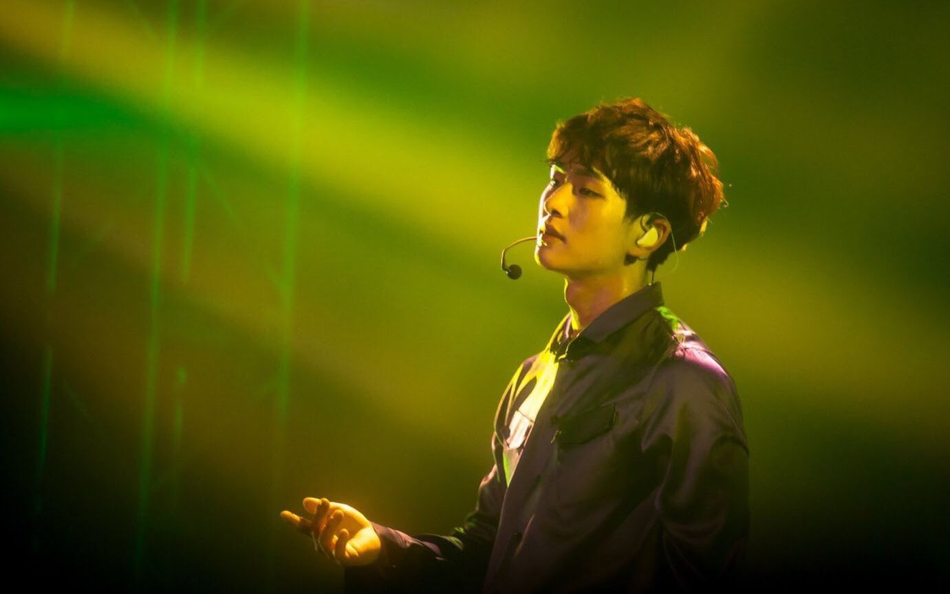 【shinee温流】开口即是救赎   190621救国大会演唱 抚摸主的衣角>