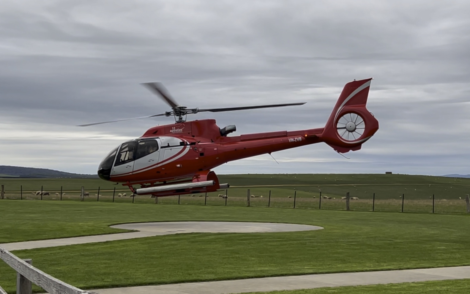 空客h130直升机起飞