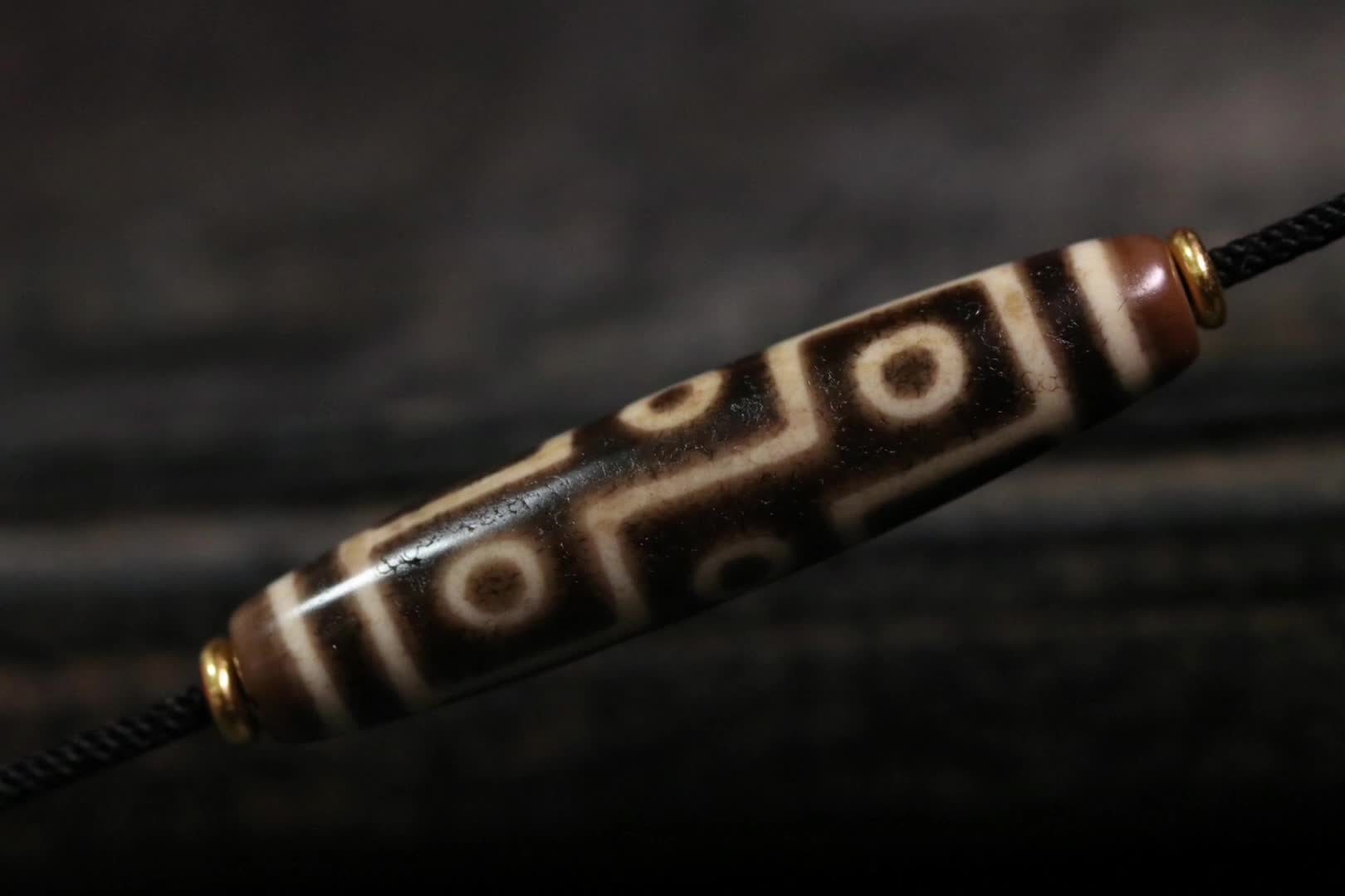 收藏级台珠•十字金刚双线九眼天珠•纯手工珠•线条流畅•极