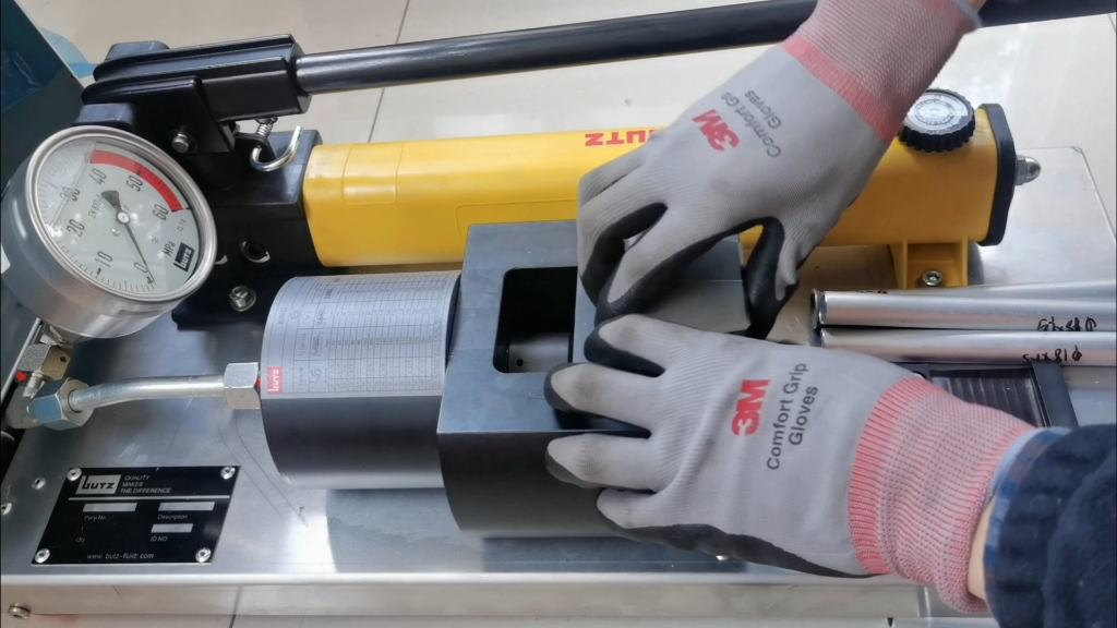 手动卡套预装机,手动扩口机