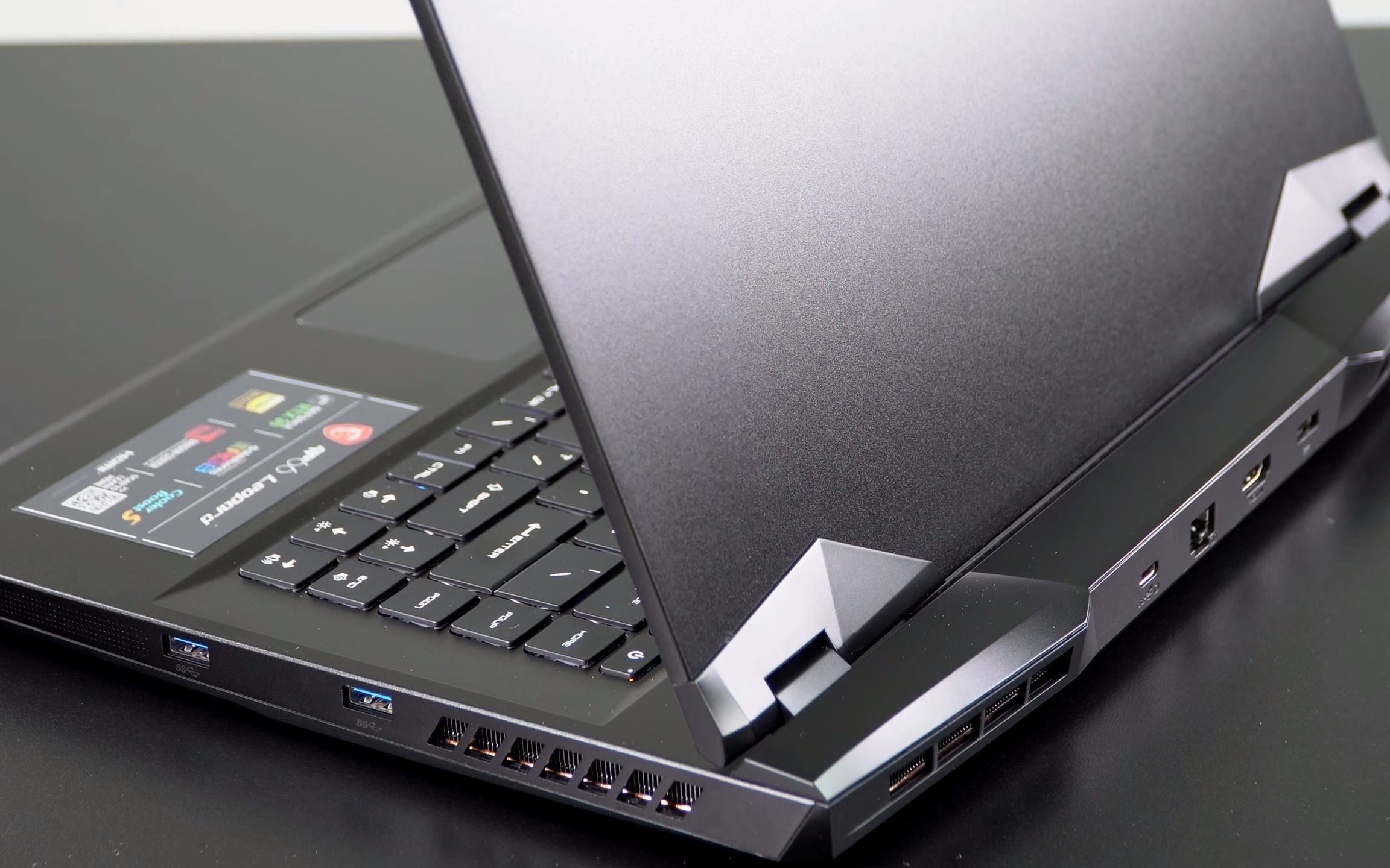 笔记本测评微星msigp66nvidiartx3070版本游戏本测评