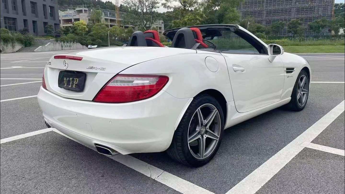 7.88w,14年奔驰slk200硬顶敞篷