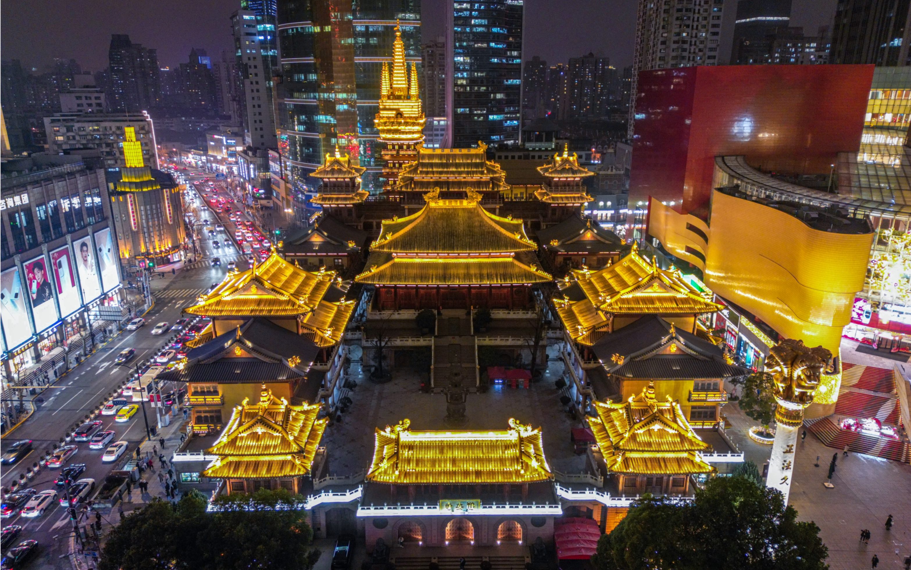 【小汤】上海静安寺夜景之美,金碧辉煌航拍记录上海,简单运镜一下