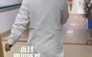 Tải video: #女护士太久没穿高跟鞋 穿上之后东倒西歪走不成路，又好笑又心酸，同事：回忆起了从前那个爱美的自己