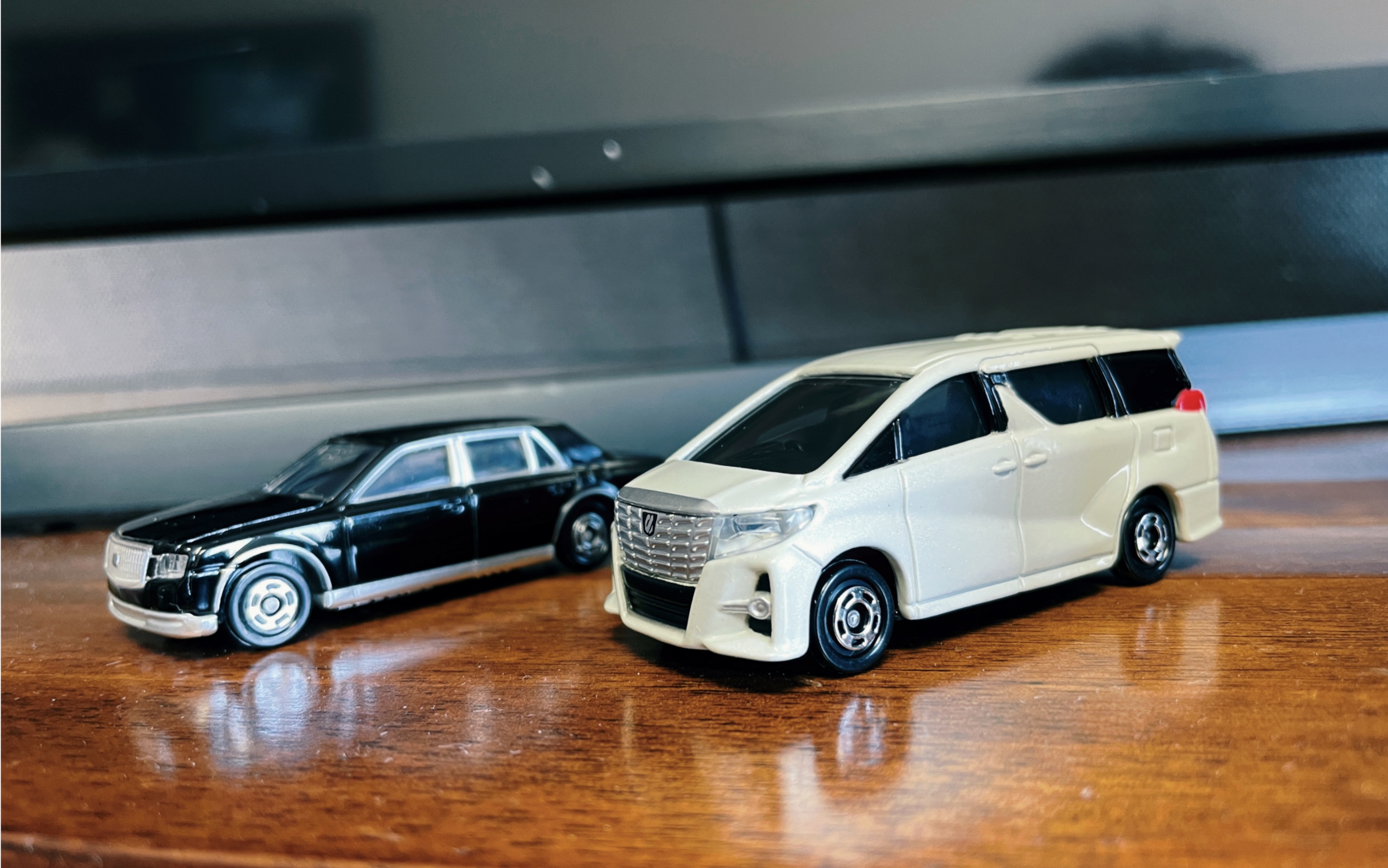 多美卡 tomica 丰田 totota 埃尔法 世纪