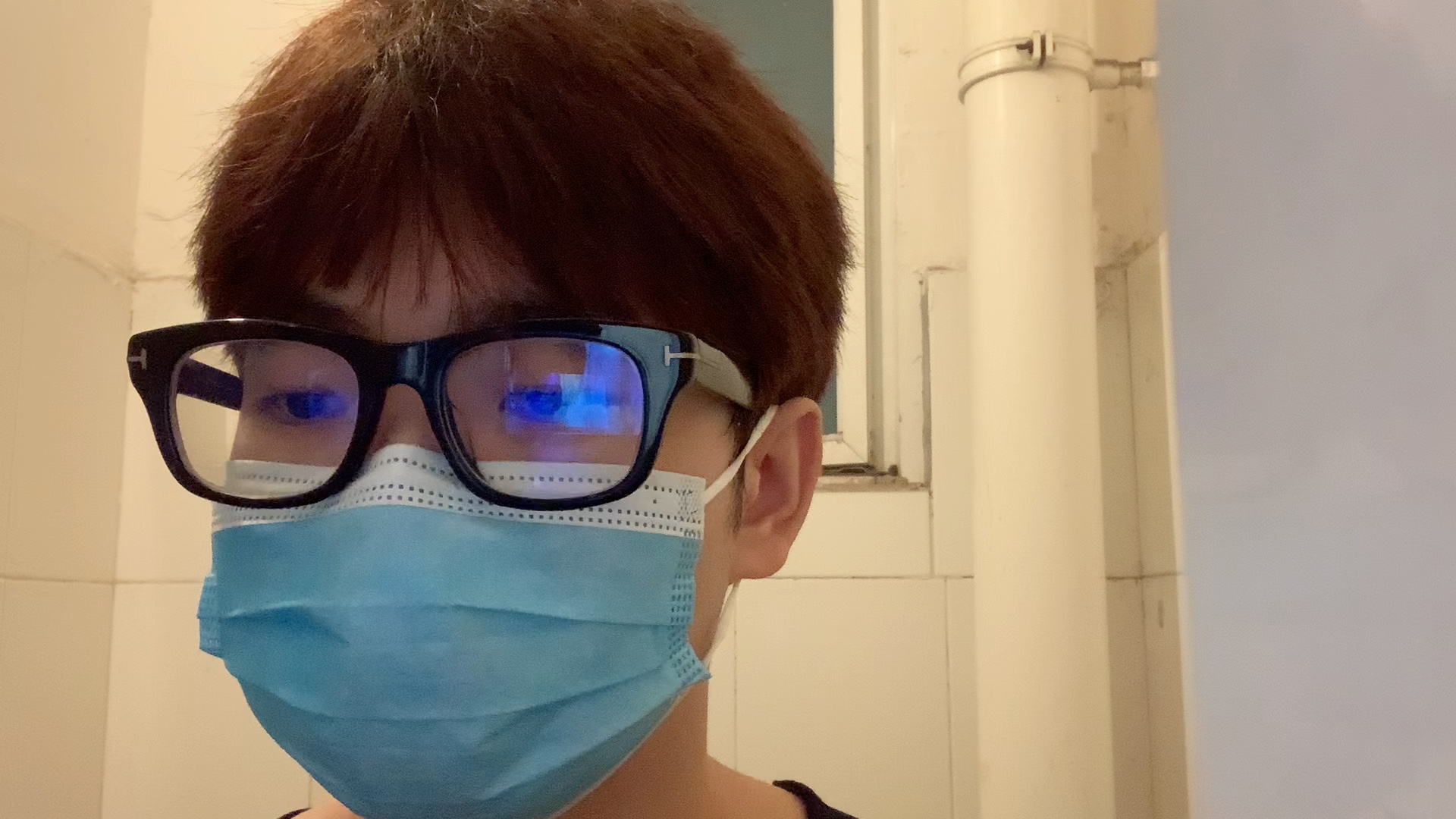 蔡蓝钦《这个世界》21.9.17寝室厕所