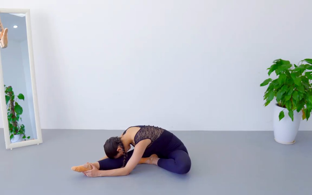 【芭蕾】地面拉伸 follow along floor stretching routine