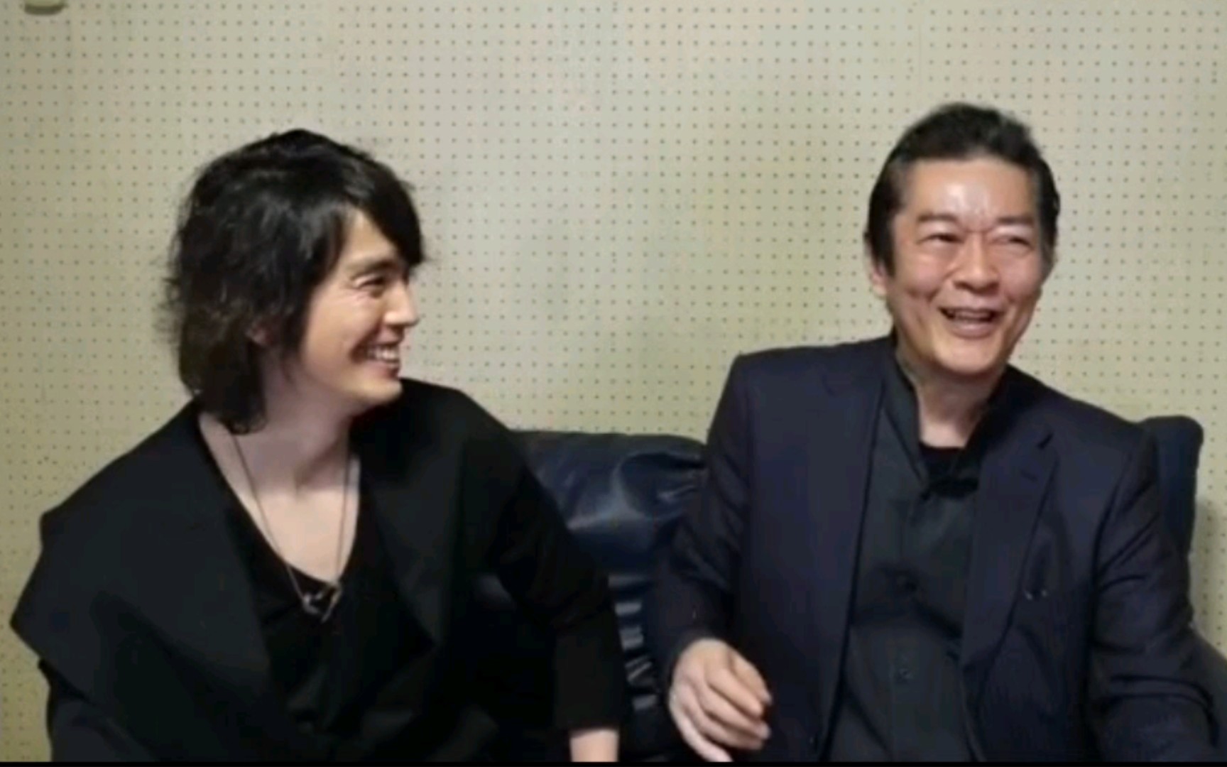 村上幸平和井上敏树线上直播