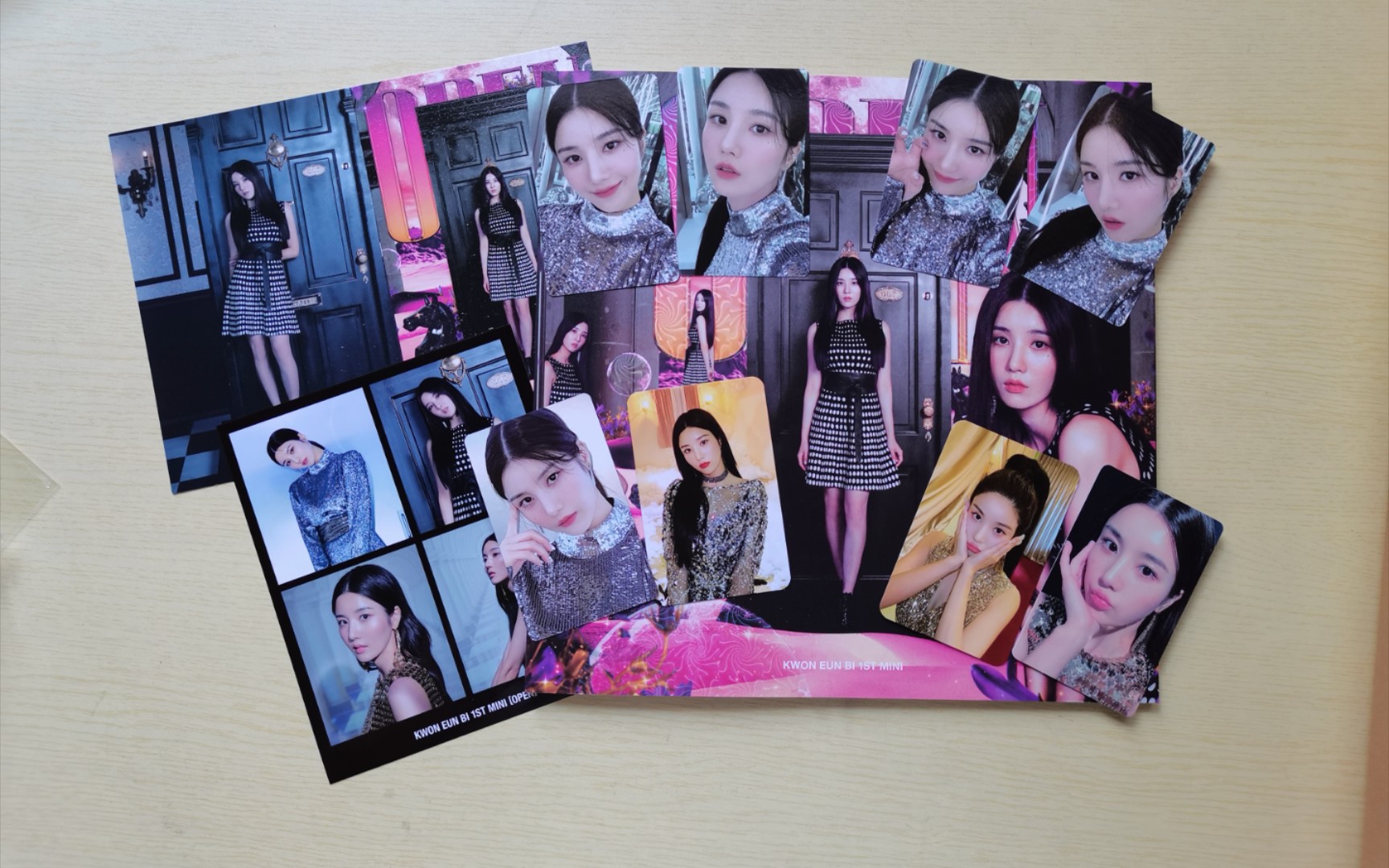 【权恩妃初solo专开箱】迷你专辑 [open] (out ver.)拆专