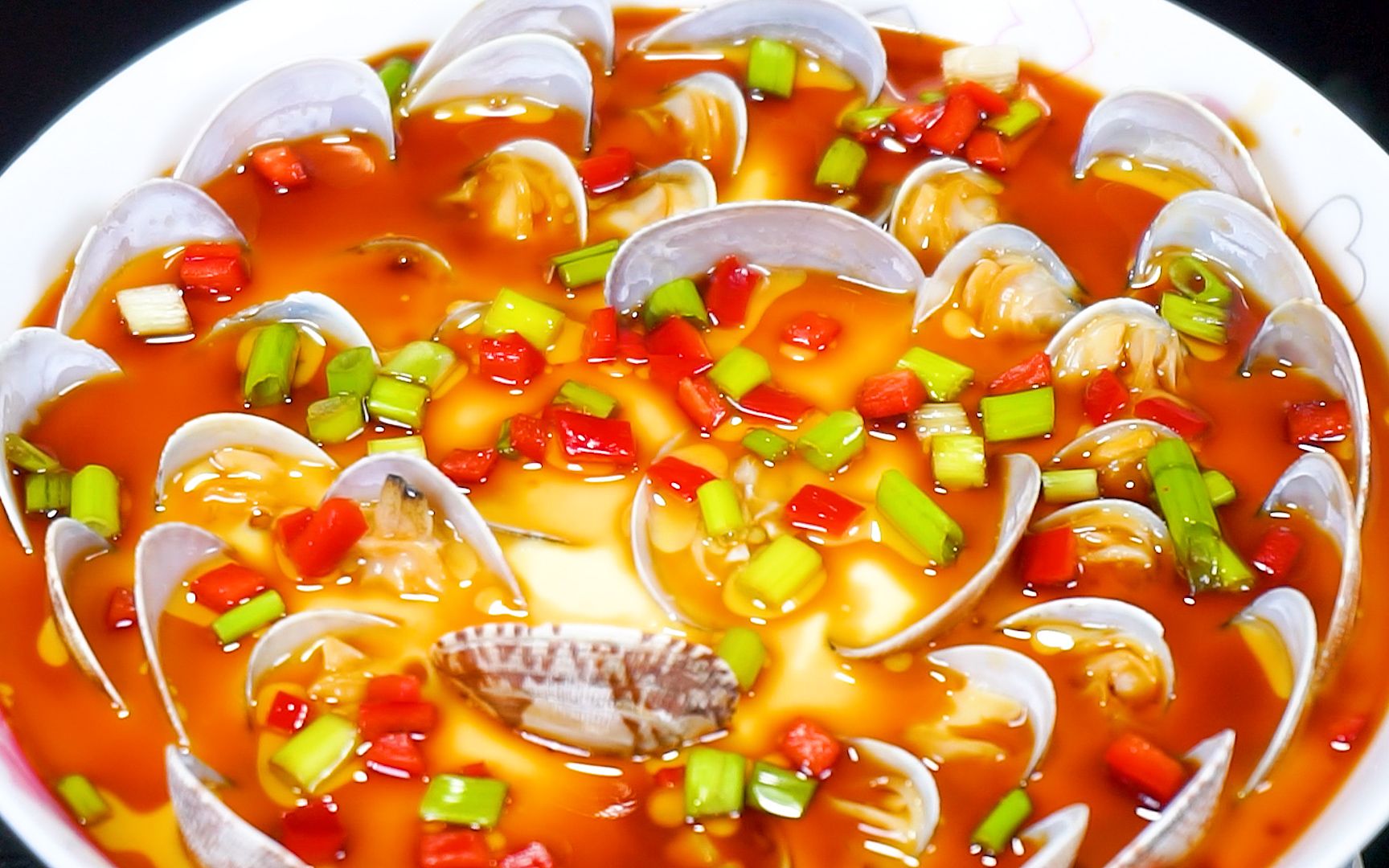 大厨教你花甲蒸蛋正确做法,讲解详细,操作简单,出锅又滑又嫩