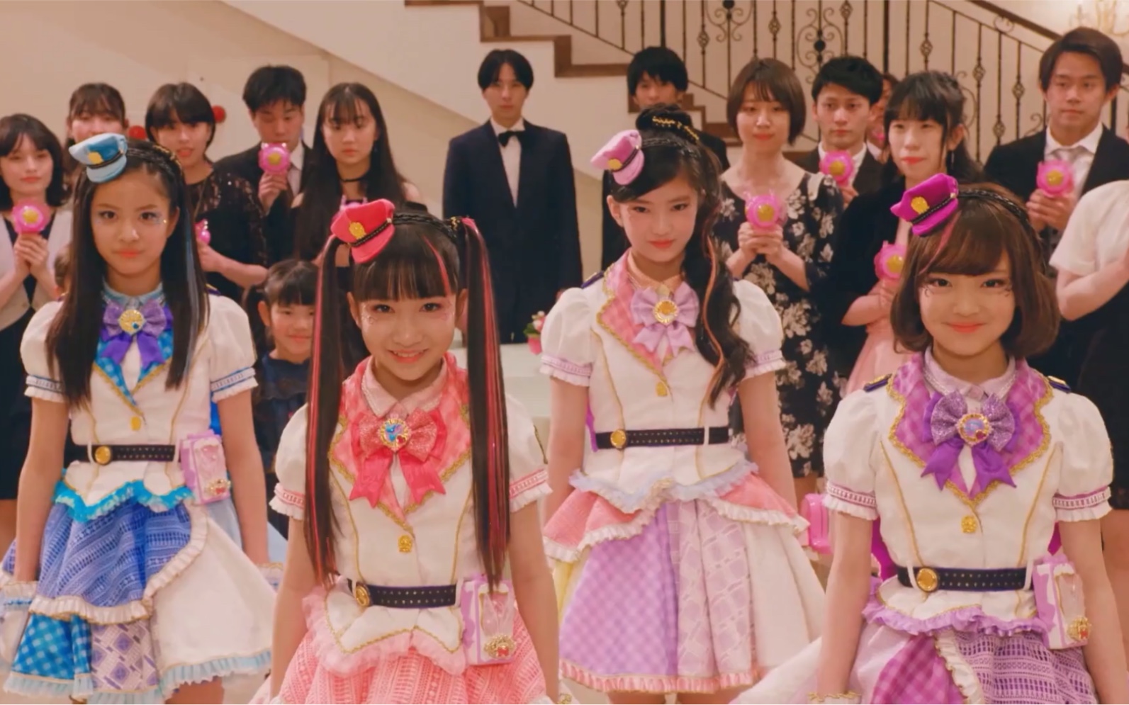 【警察x战士:爱心巡护!】四人变身