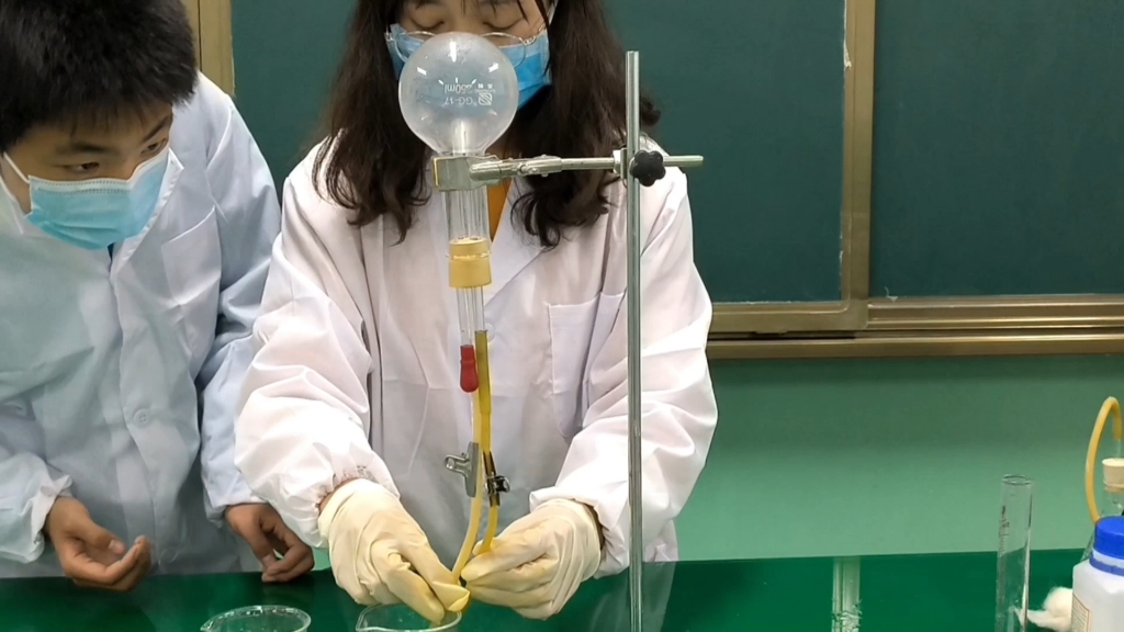 氨的喷泉实验