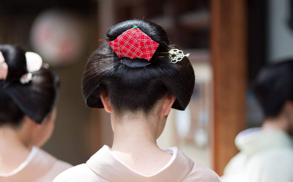 日本艺伎发型图片