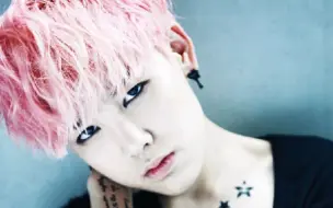 Video herunterladen: BAP忙内Zelo oneshot 转头杀