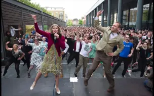 Download Video: 【广场摇摆舞世界纪录】World Record Charleston dance@Spitalfields, London@October 2015