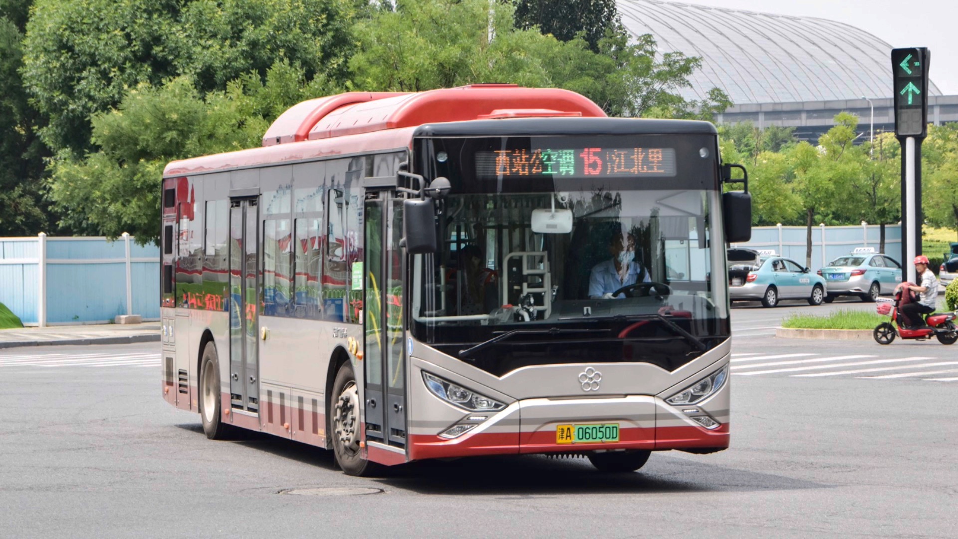 天津公交15路广通tjr6105bevbt3运行实录(1-0002)