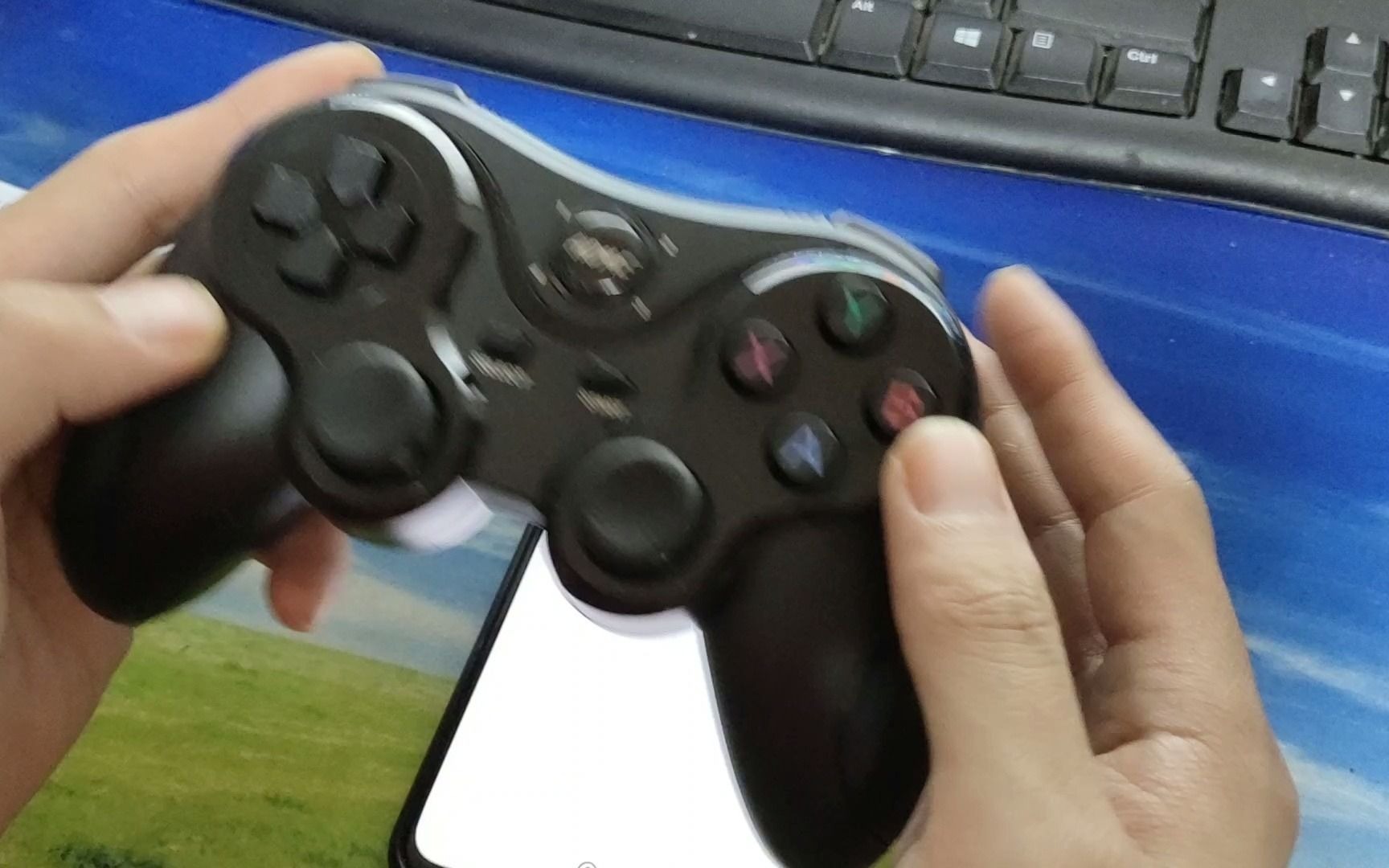 c8s使命召唤shootingplusv3设置键位的教程淘宝店铺淼淼数码手柄教程