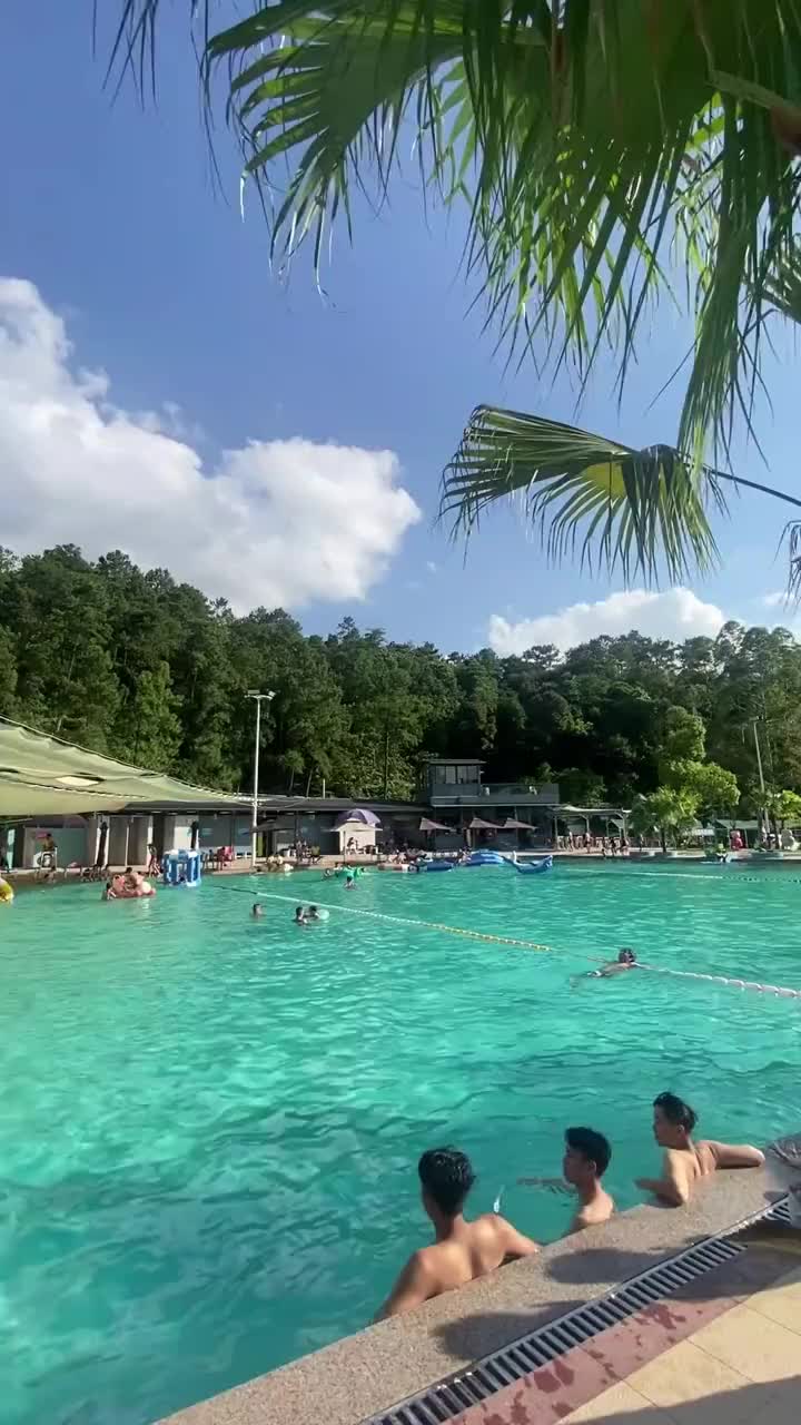 四会四会贞山艾特家人朋友过来游水游泳露天泳池一起来玩水夏季玩