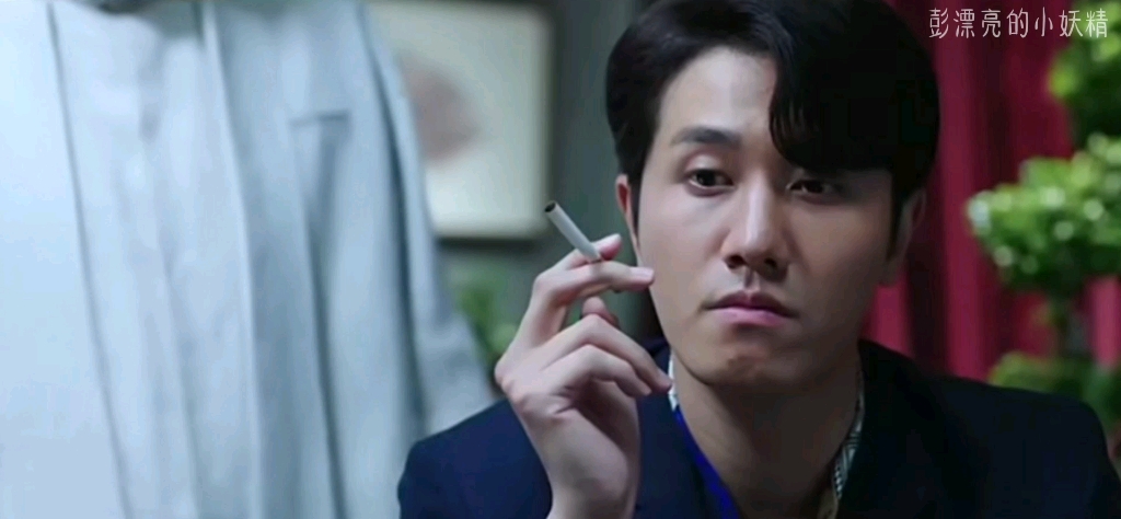 【彭冠英x傅慎行】夹烟的手太好看了!