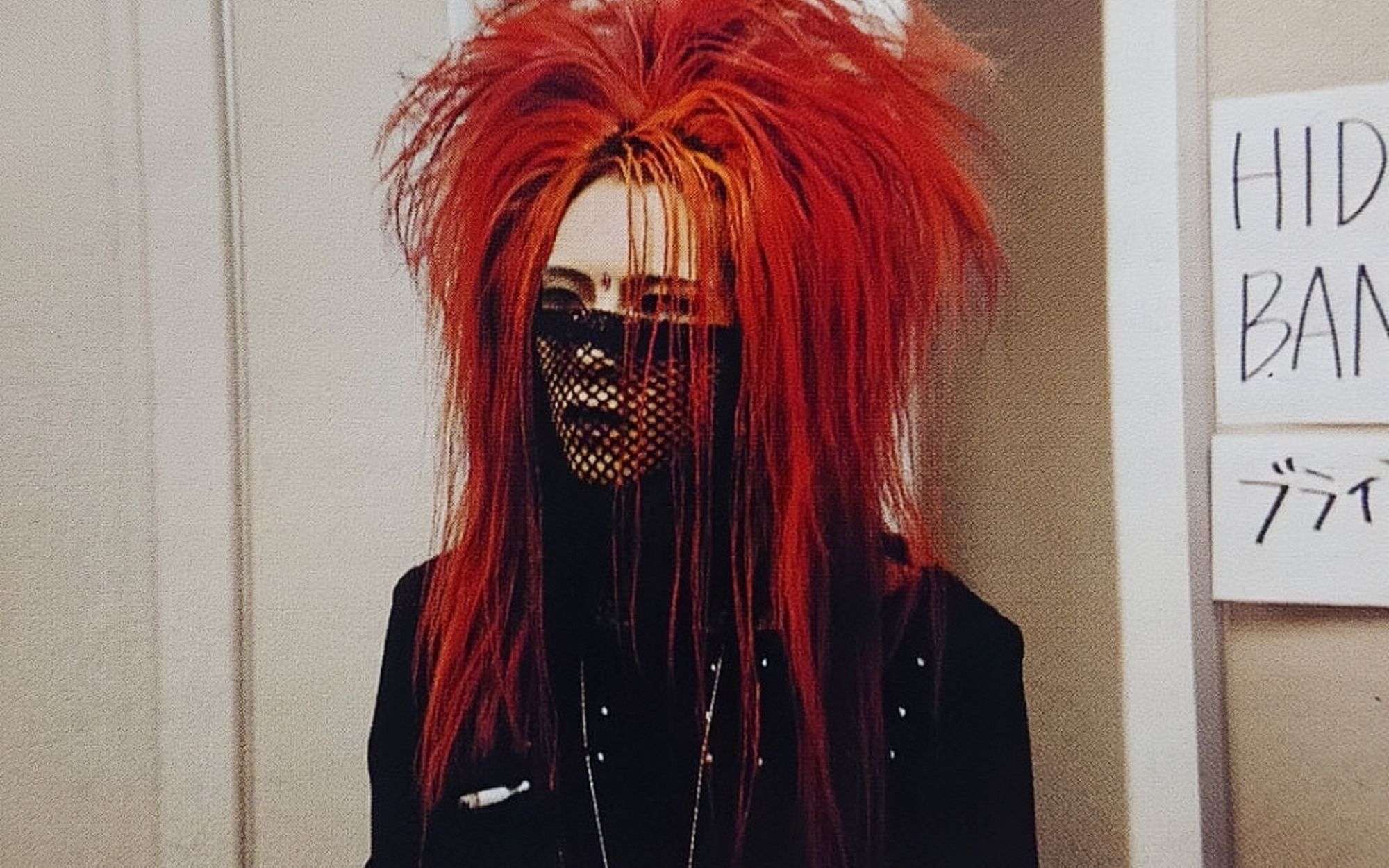 [图]【自压现场】'摇滚' is '杀气'！hide - DOUBT（hide FIRST SOLO TOUR [HIDE OUR PSYCHOMMUNITY]）