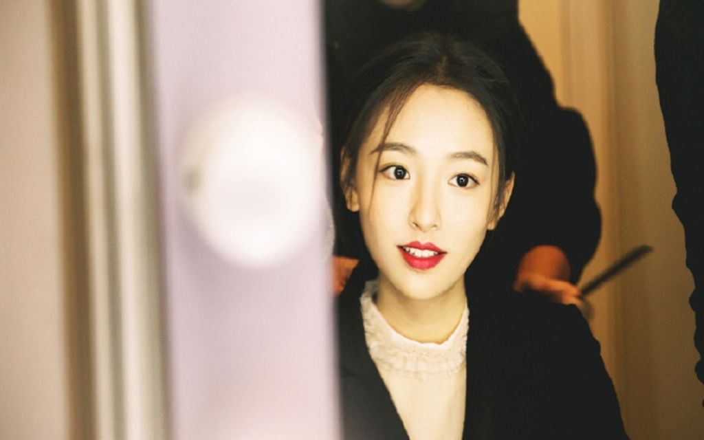 【全网唯一首发】2016吴倩ins图片及配文时间顺序 2016年ins合集 褪下