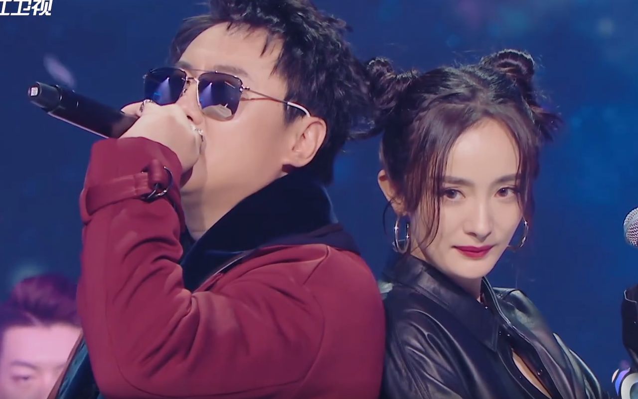 杨幂说唱版《爱的供养》,沈腾这段rap把热狗给唱哭了.
