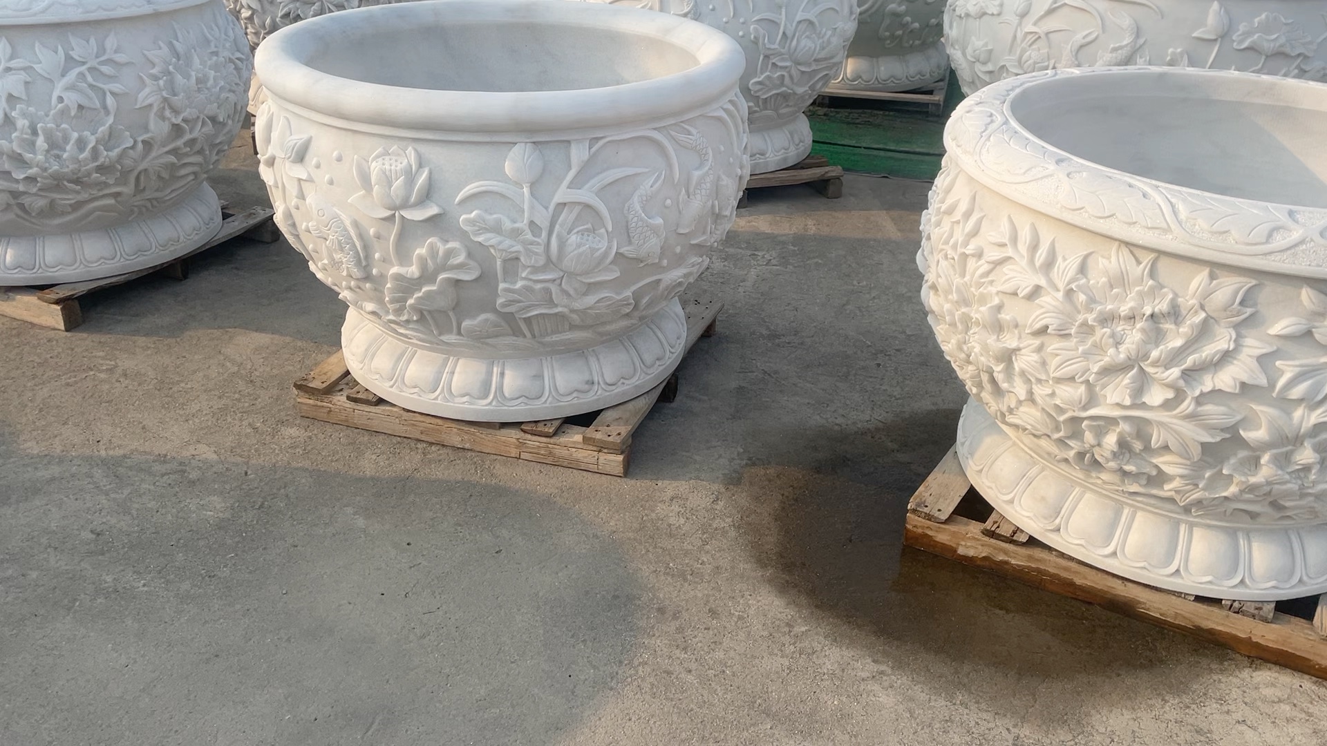汉白玉雕刻鱼缸,别墅庭院里必备之物