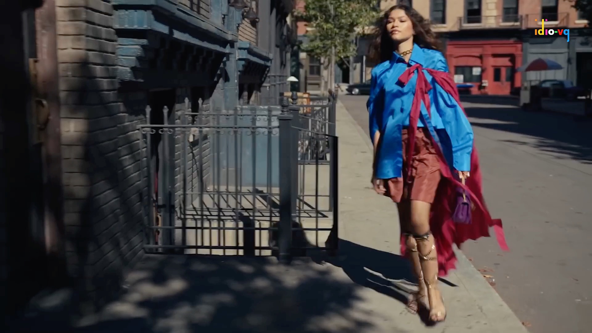 [图]Valentino Rendez-Vous | Starring Zendaya