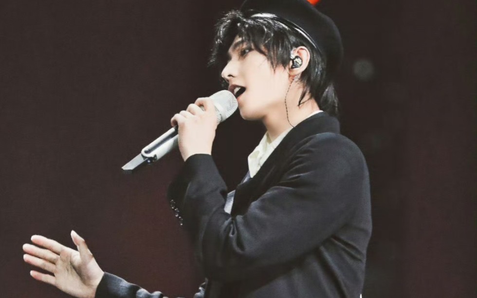 19年双十一晚会的杨洋《爱的力量》