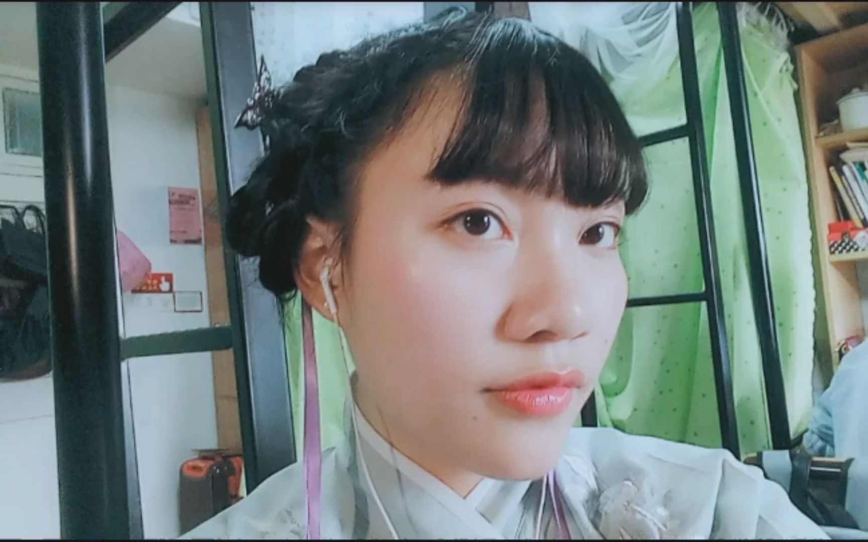 所见非所得后悔点进来系列5有刘海的丫鬟头对丫鬟头爱的深沉无发包