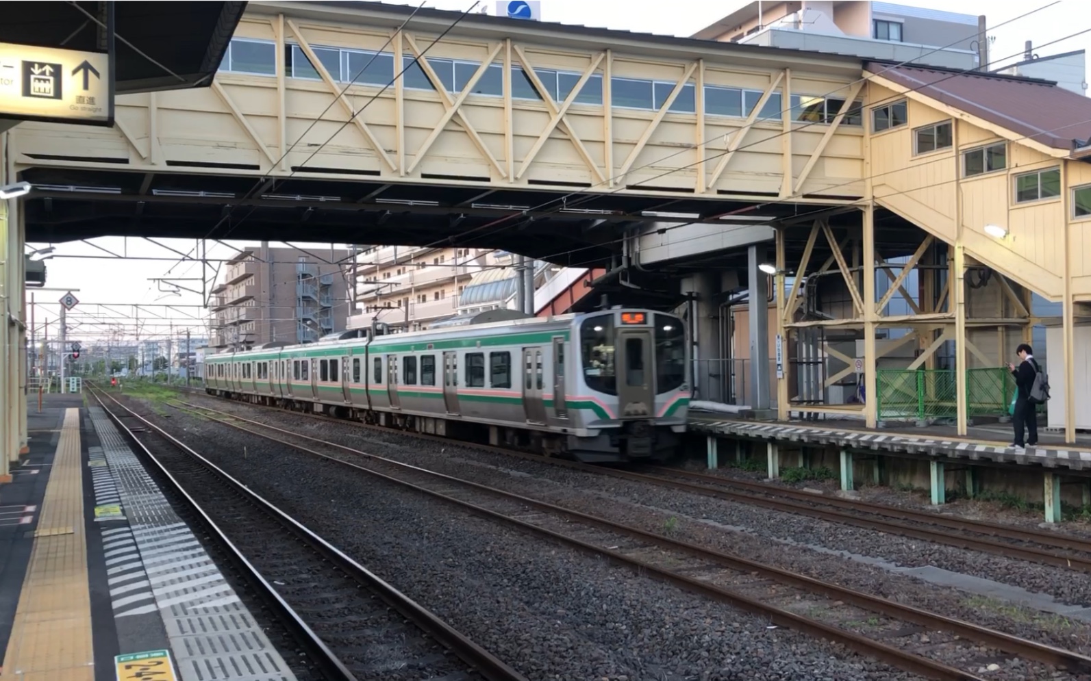 日本铁道jr常磐线东北本线e721系进岩沼站