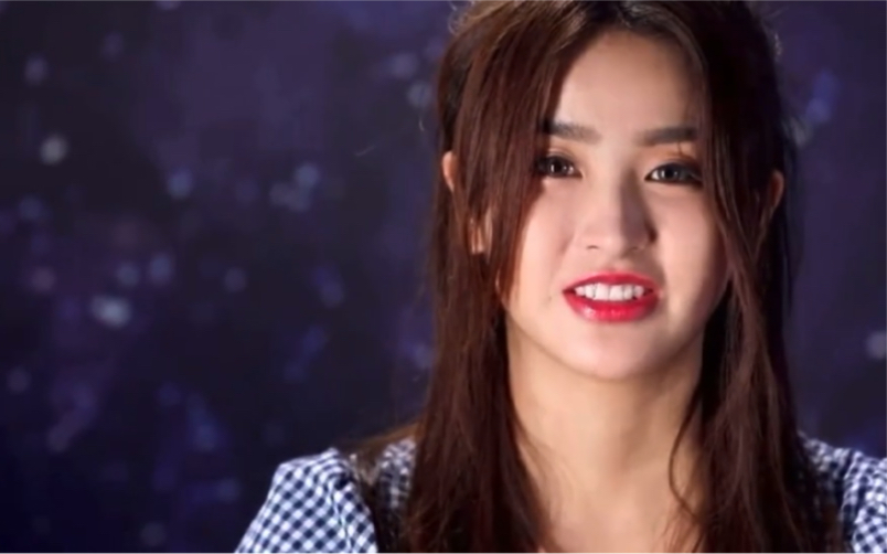 金子涵颜值高又努力的姑娘