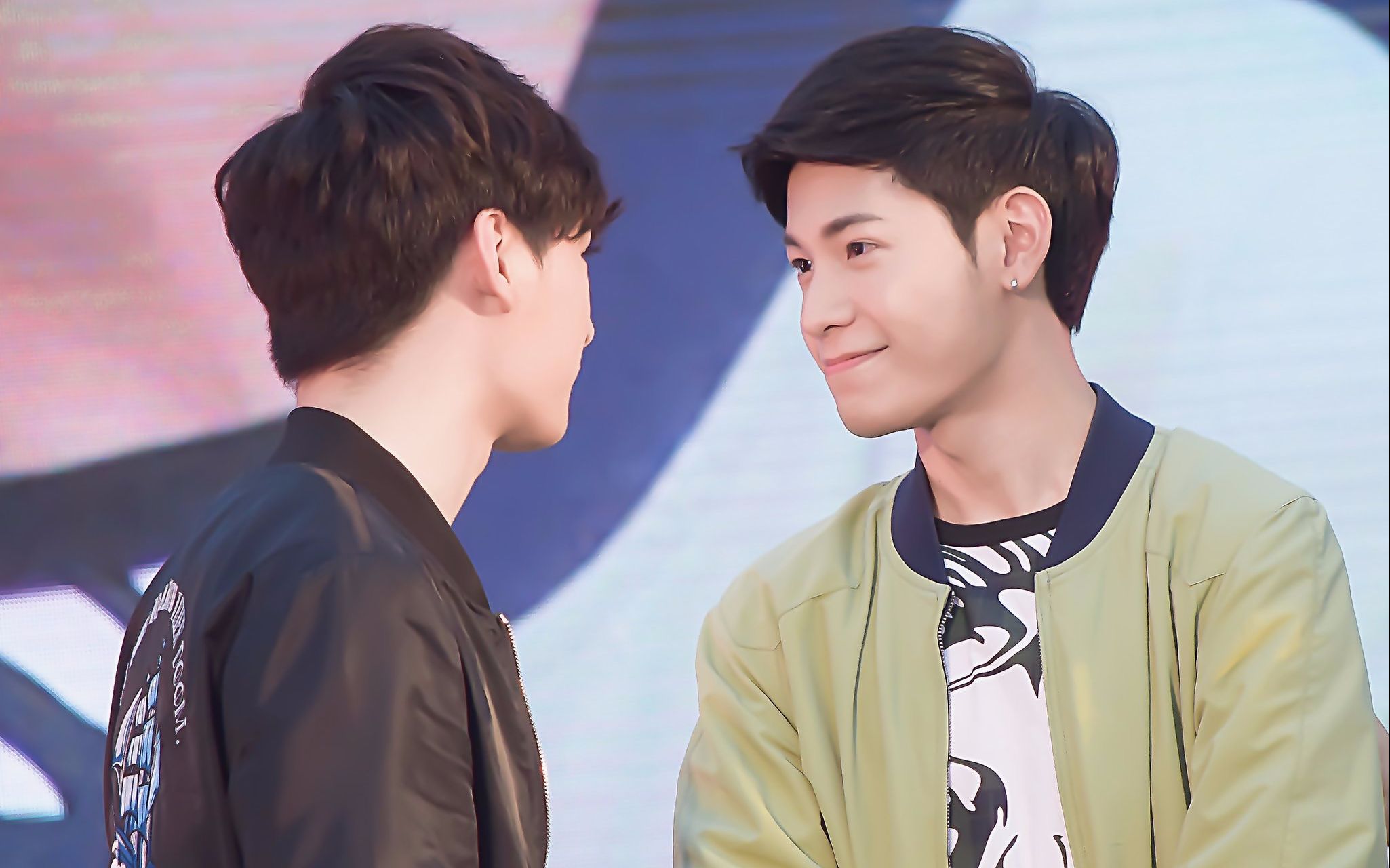 【齿轮字幕组俊臼烊狻20170221 krist和singto参加o