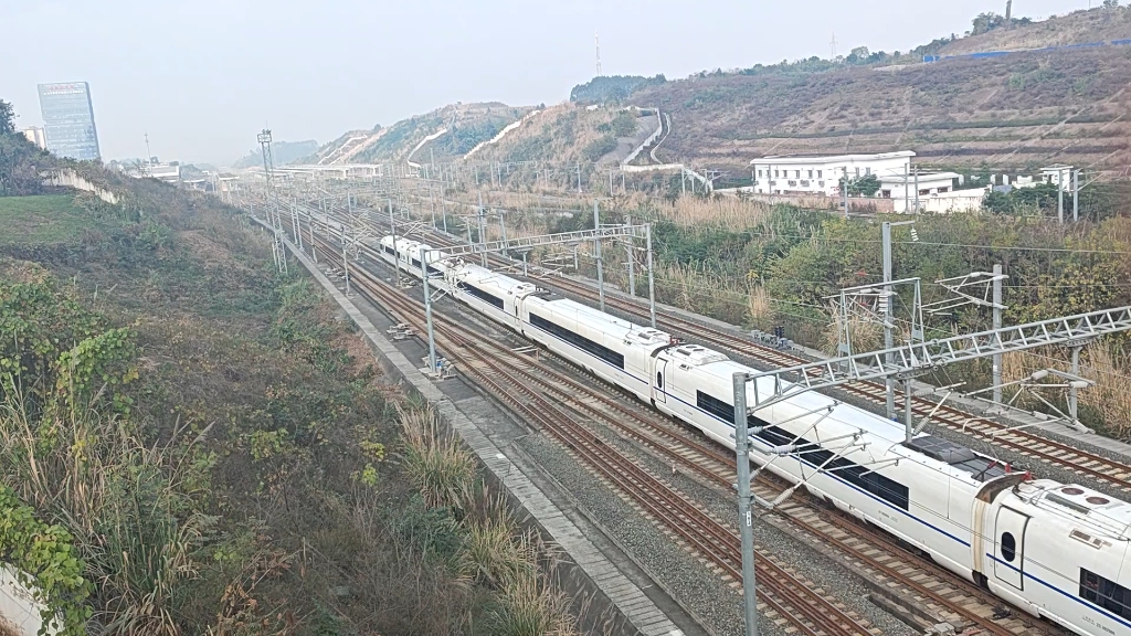 【内江北站拍车】crh3c重连进内江北站3站台