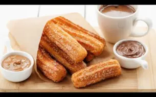 Download Video: 【鸡蛋狂魔】如何制作Churros（油条）