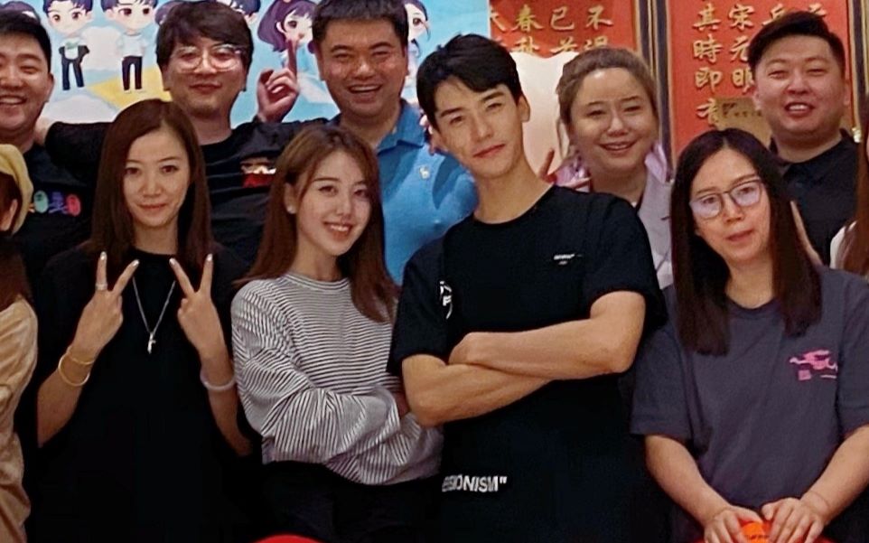 【俊语夫妇】龚俊x刘人语 真人向|微博空降 花衬衫 抖音慢放 【龚具人