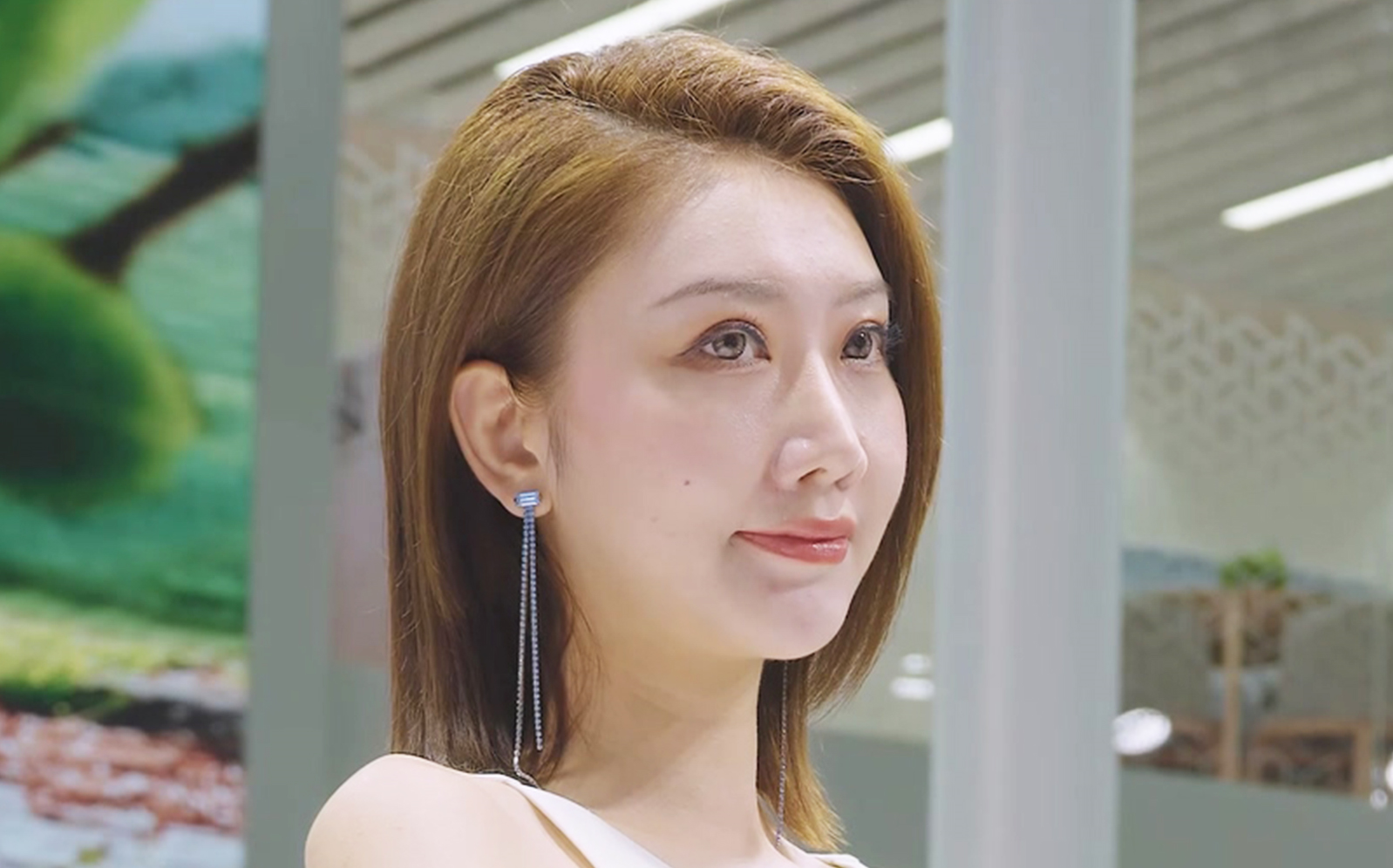 【美 人】2022 深圳大湾区车展 日产车模09