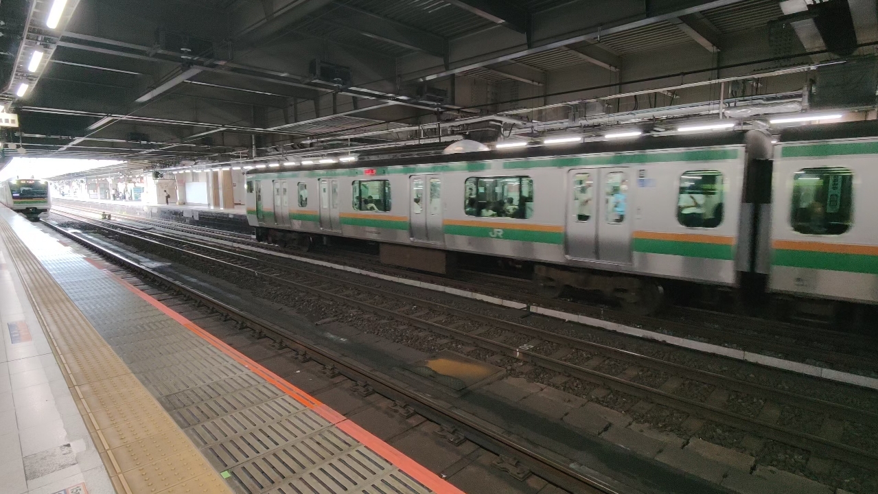 【jr宇都宫线(上野东京线)】jr普通·小田原方向列车到达大宮站3站台