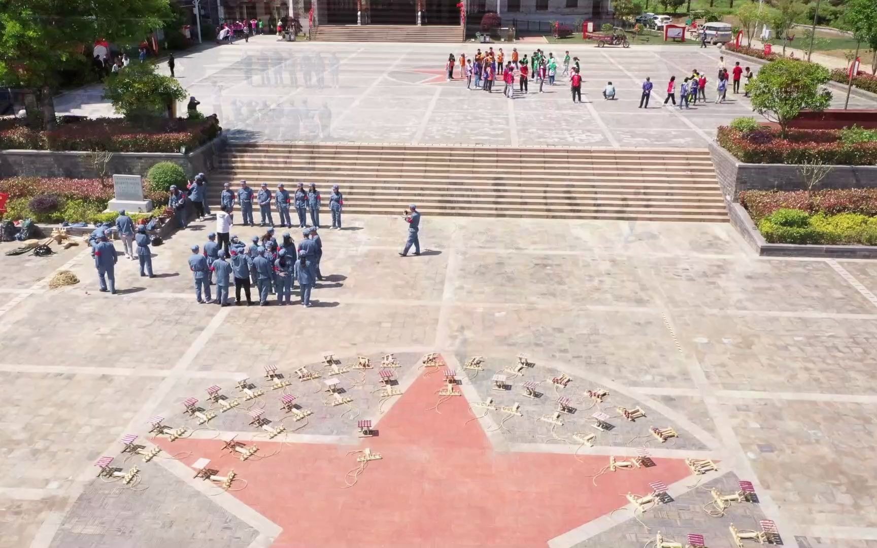 [图]学编草鞋不忘初心