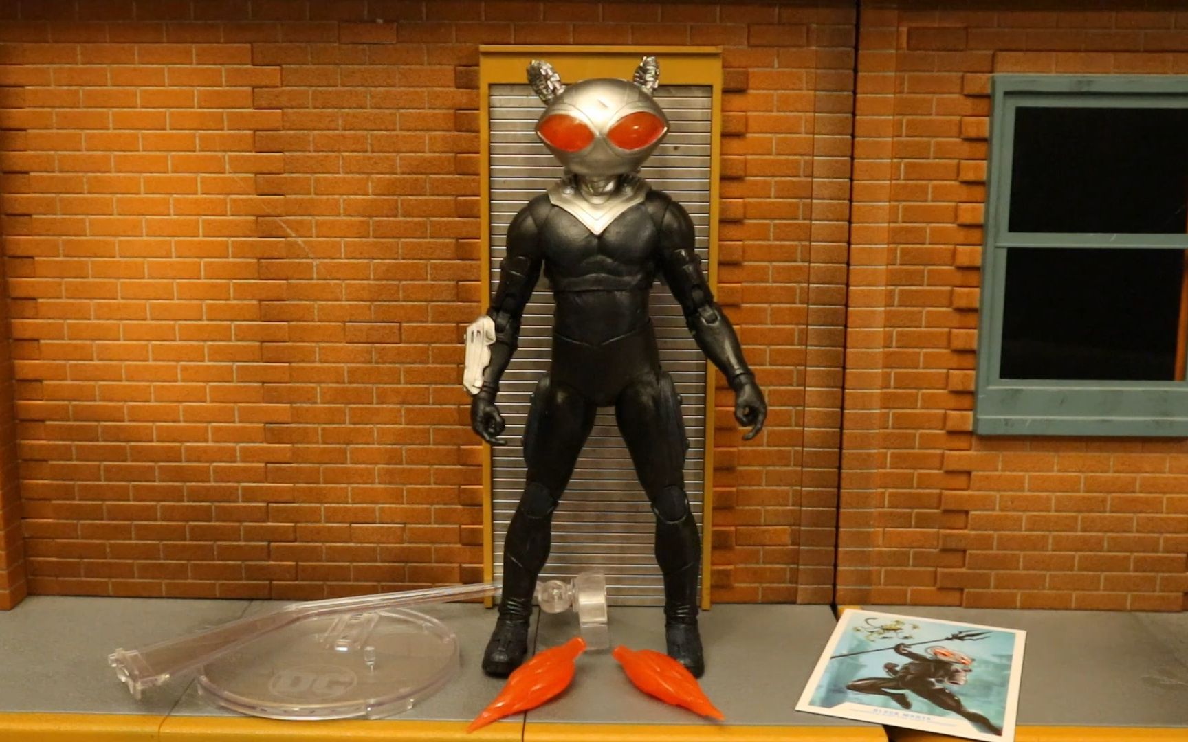 麦克法兰  海王2:失落的王国> 黑蝠鲼