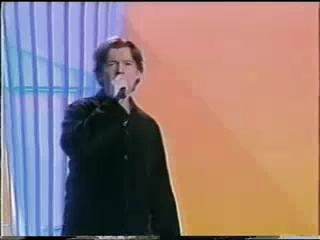 [图]Rick Astley - The Ones You Love (Live)