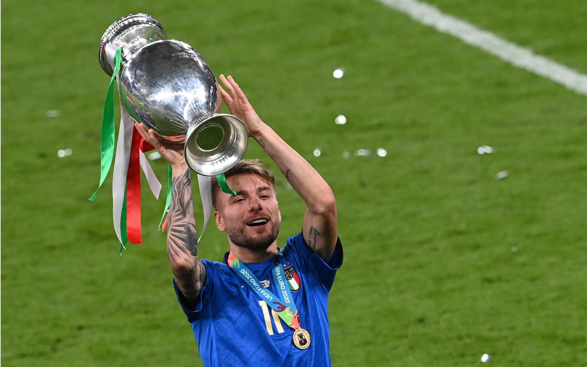 意大利夺欧洲杯 因莫比莱却大意了!