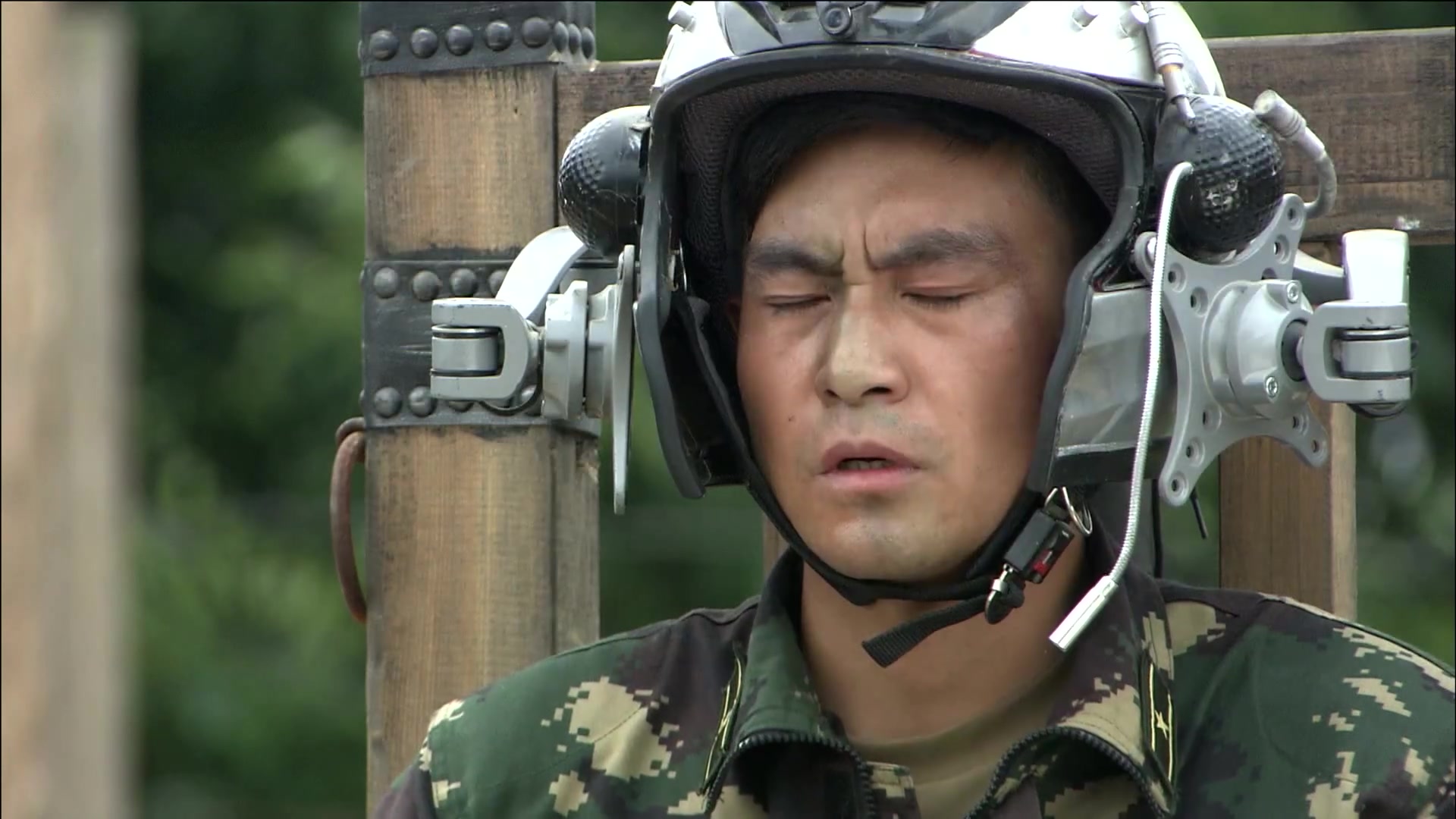 特种兵之火凤凰:林国良强忍痛苦,就说出了一句我爱你1