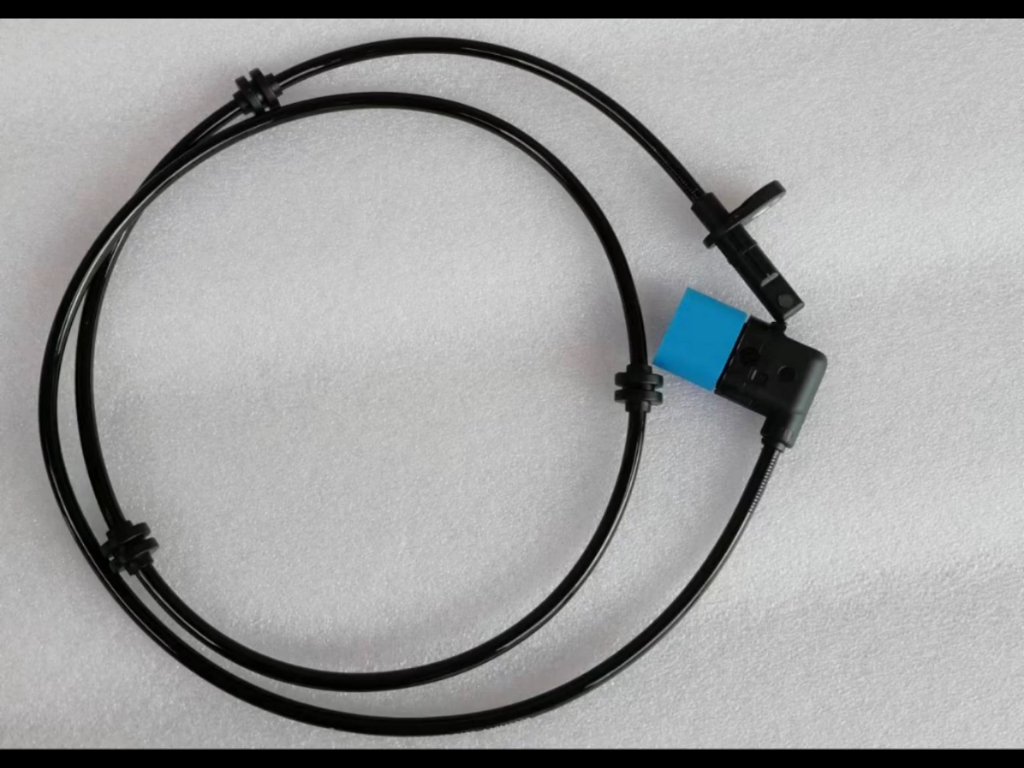 奔驰b200轮速传感器abs传感器