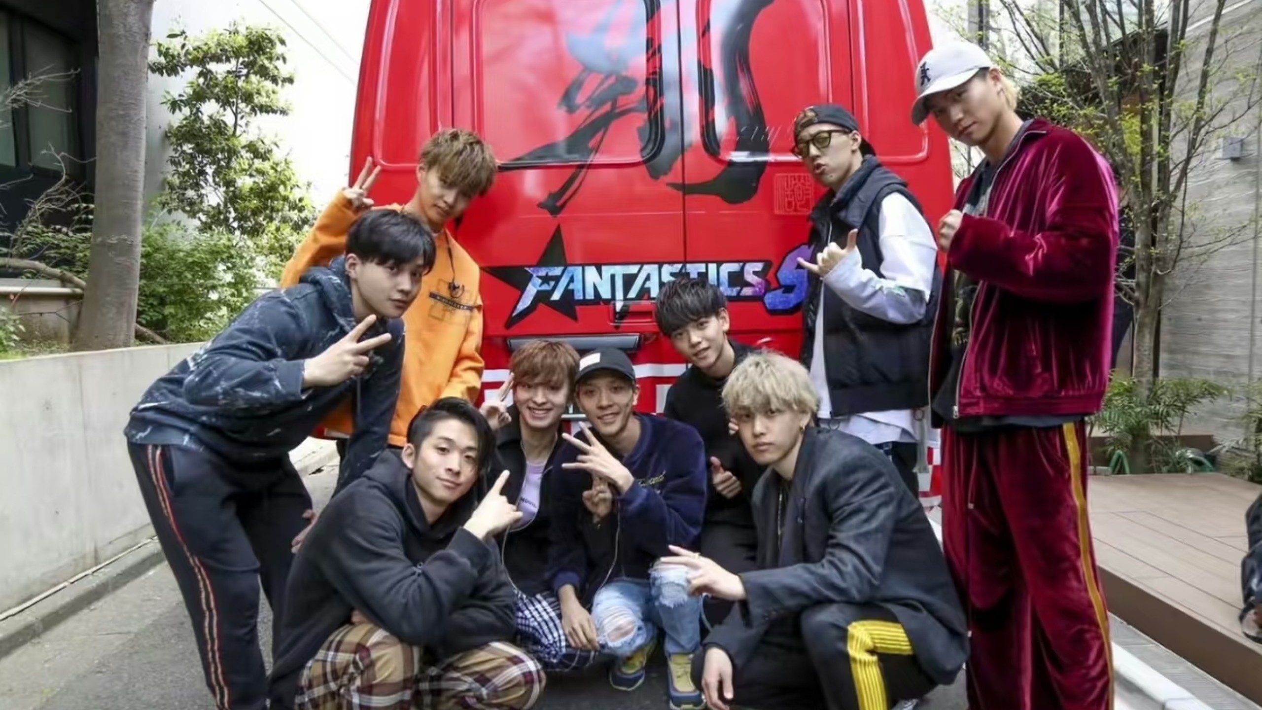【FANTASTICS（芬达）男团reaction】第二次看还是很惊喜，彼此之间的关系已经可以用家人来定义了，各有所长却又无比融洽