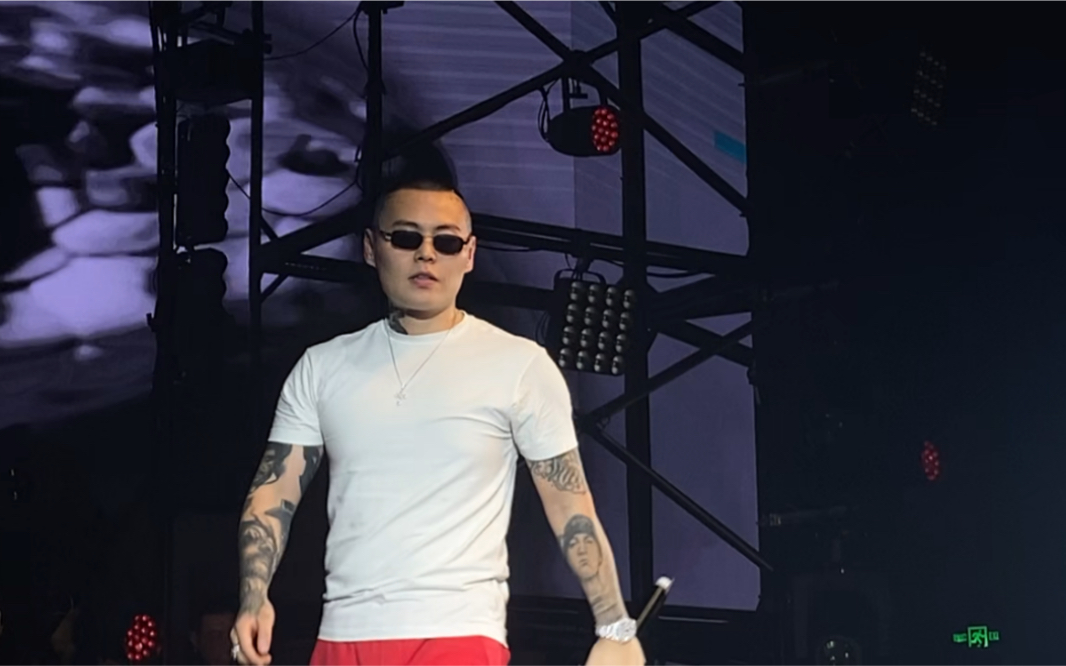 couplehunnidafterparty0418谢帝bandanaboy