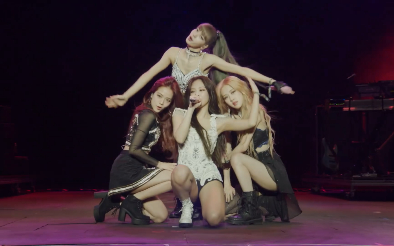 blackpink-"(ddu-duddu-du) 2019年科切拉音乐节直播