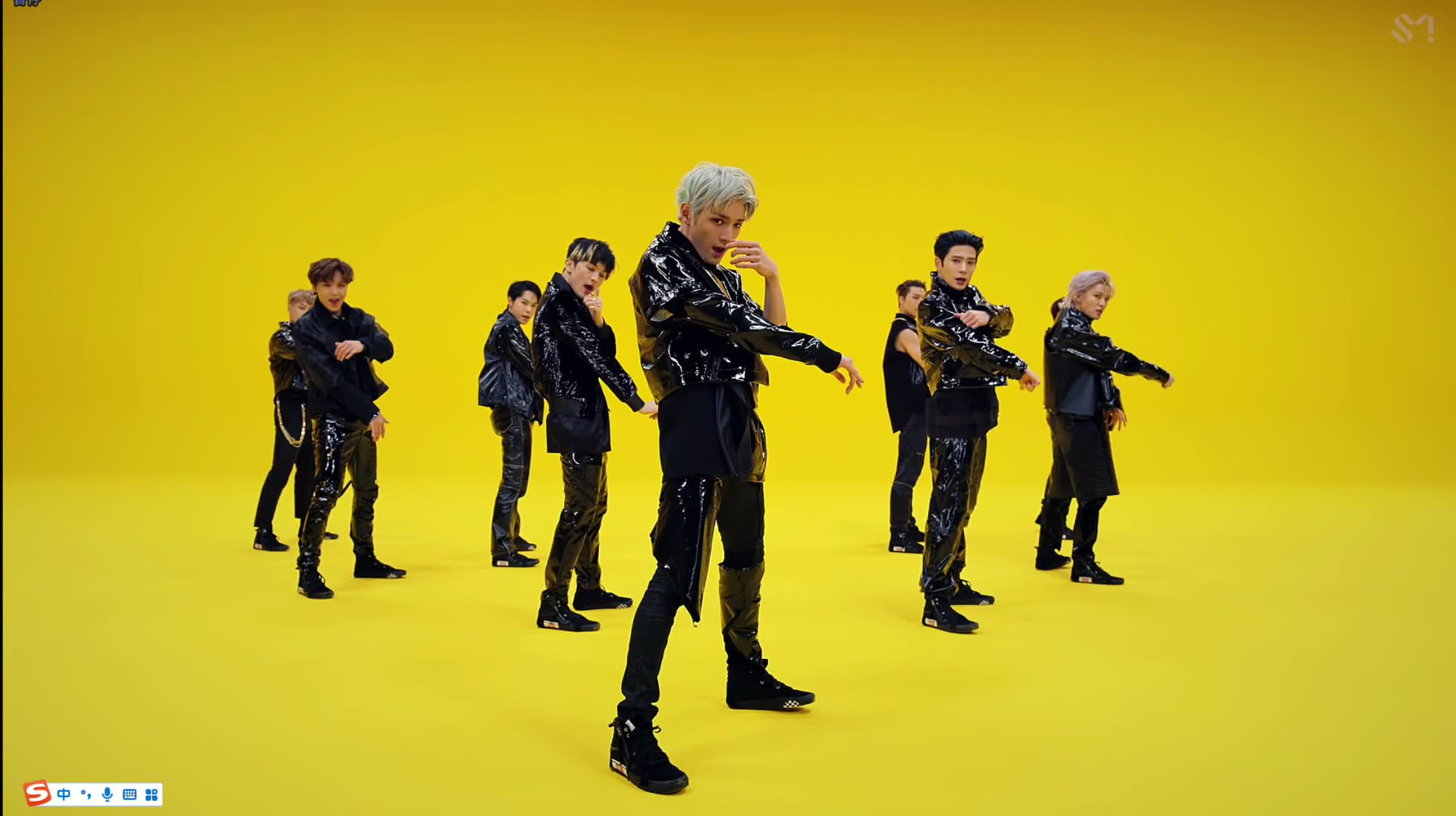 nct 127 (英雄; kick it) performance video